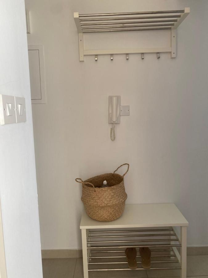 Konnos Flat Apartment โปรทาราส ภายนอก รูปภาพ